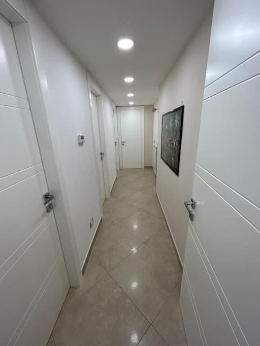Monzio'S House Apartment Napoli Bagian luar foto