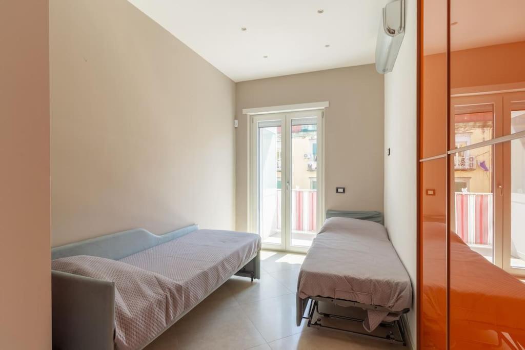 Monzio'S House Apartment Napoli Bagian luar foto